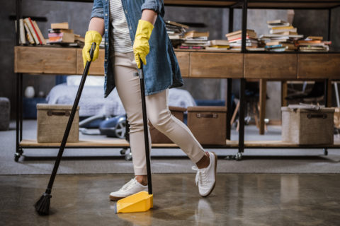 Jak praktycznie umeblować dom, aby ułatwić sobie sprzątanie?